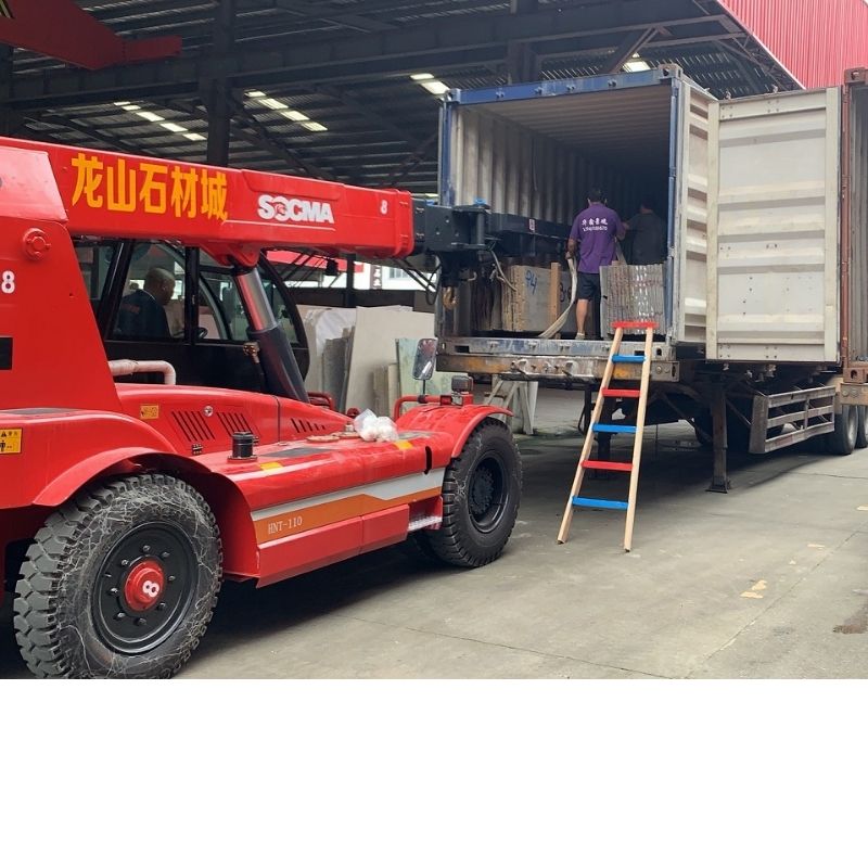 Chariot Télescopique SOCMA HNT-110 de 11 Tonnes pour la Construction et l'Industrie