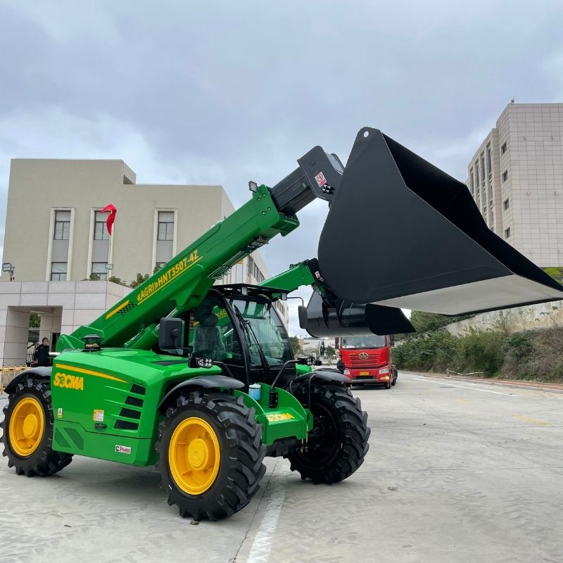 Chariot Télescopique SOCMA HNT3507 de 3,5 Tonnes et 7 Mètres pour la Construction et l'Agriculture